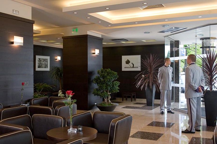 централ парк Хотел 4*